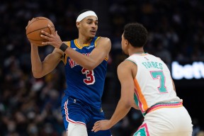 包含浓眉哥巅峰对决，穆雷与90激战尤文图斯分钟，精彩发挥胜负难料！的词条